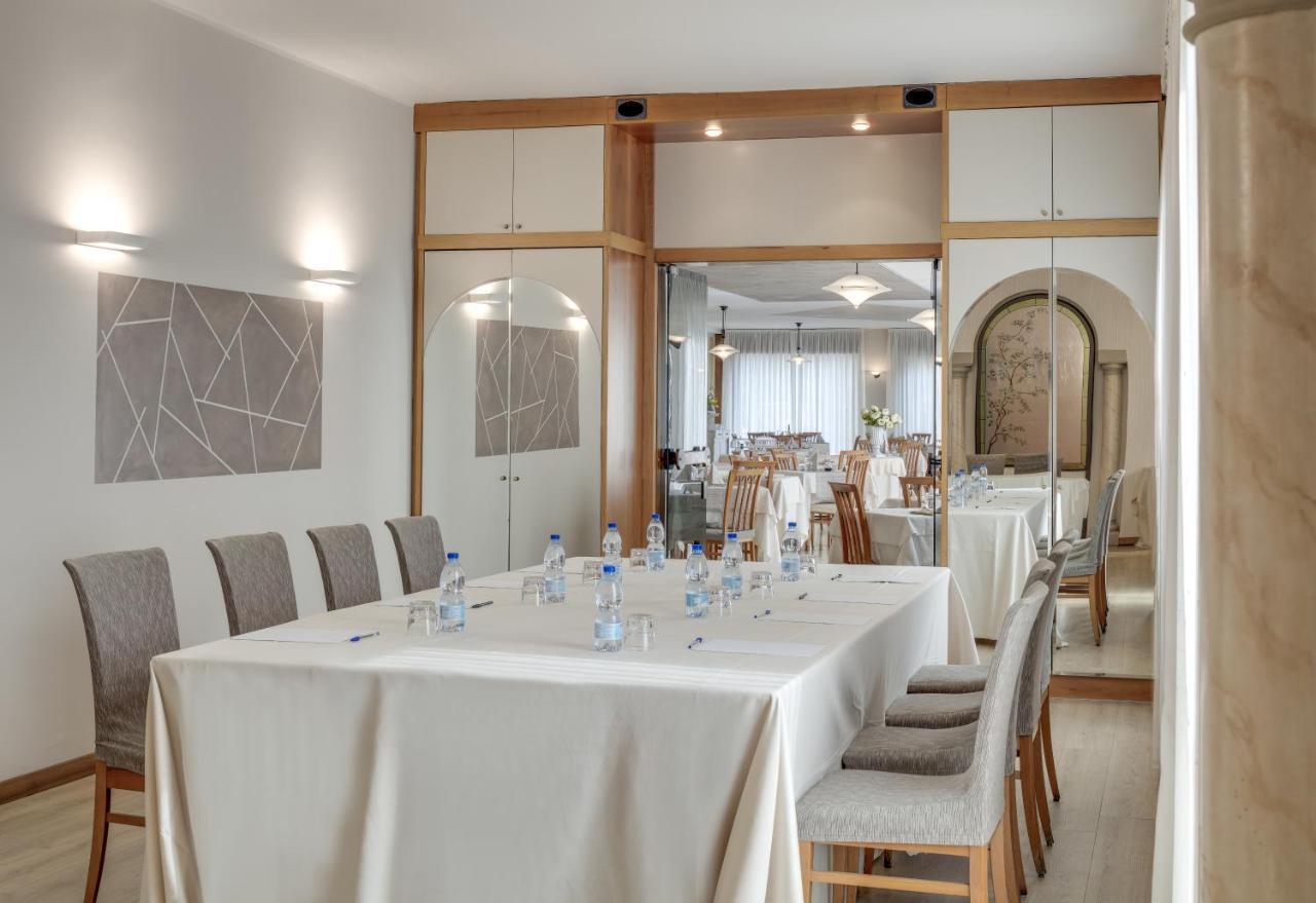 Boario Terme Albergo Milano מראה חיצוני תמונה